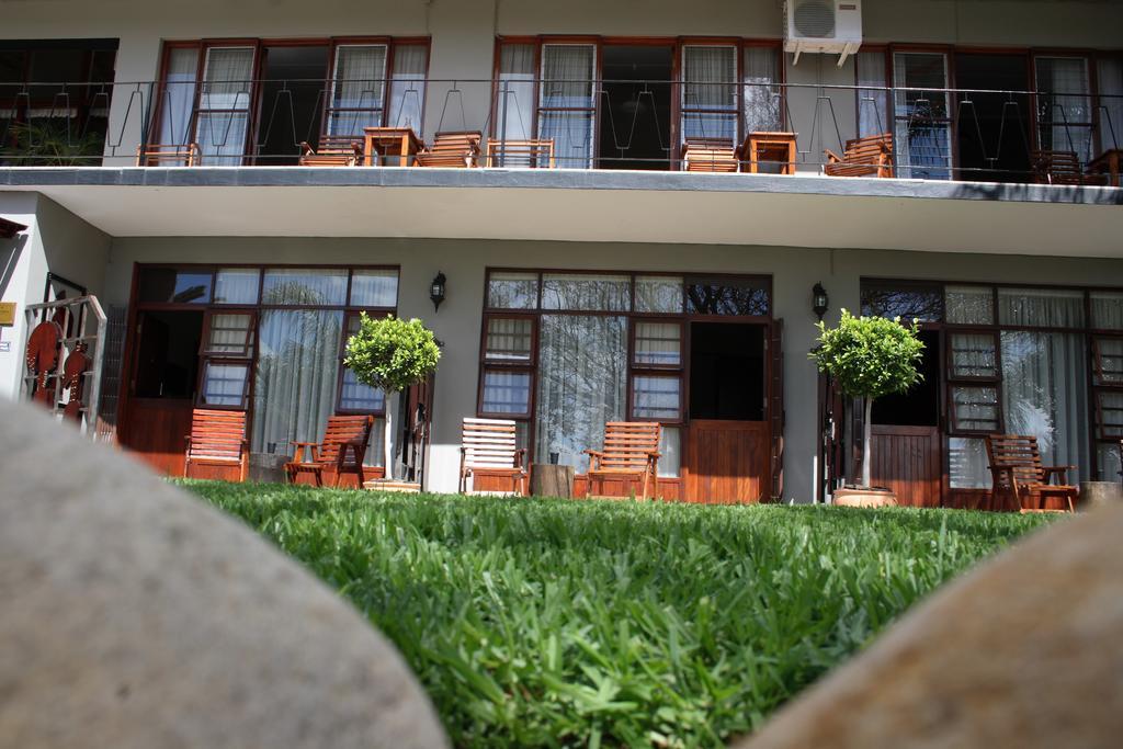Miles B&B Guest House Oudtshoorn Εξωτερικό φωτογραφία